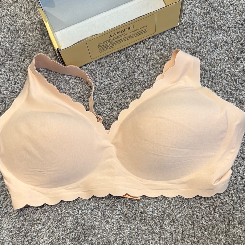 Quttlzze Minimalist Bra - peach color